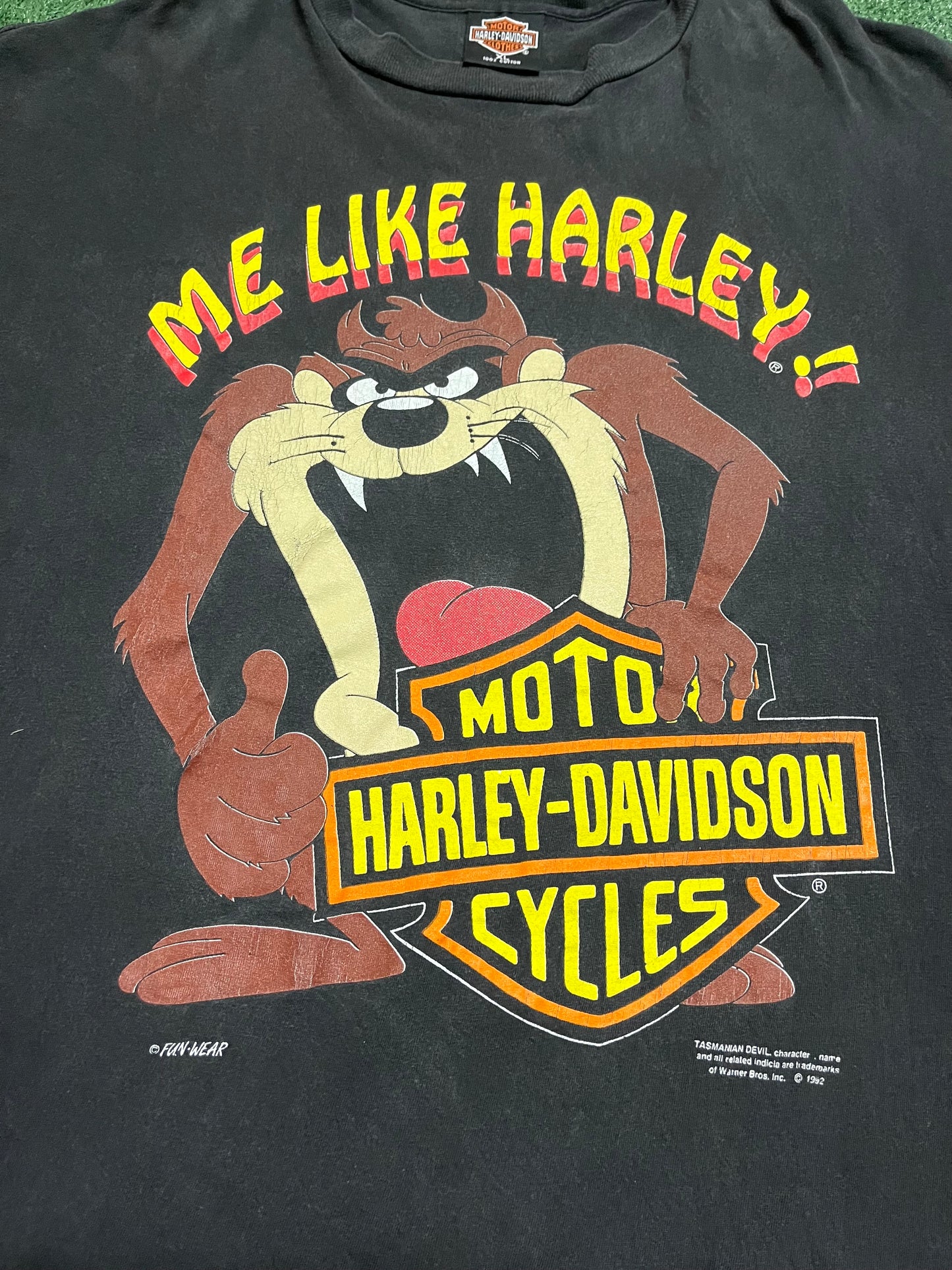 Vintage 1992 Harley Davidson me like harley Taz tee