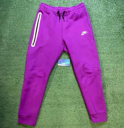 Nike tech fleece bold berry pants