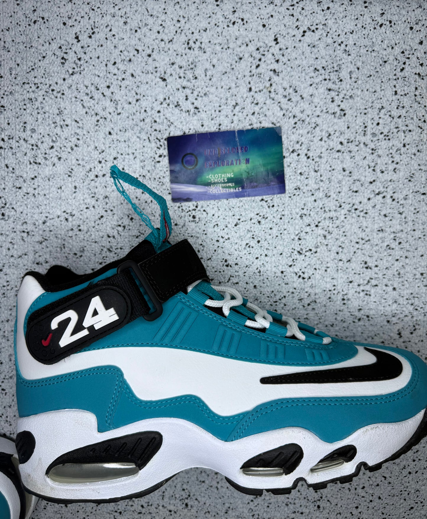 Nike Air Griffey Max 1 Aquamarine 8.5 Men/10 Women “Preowned”