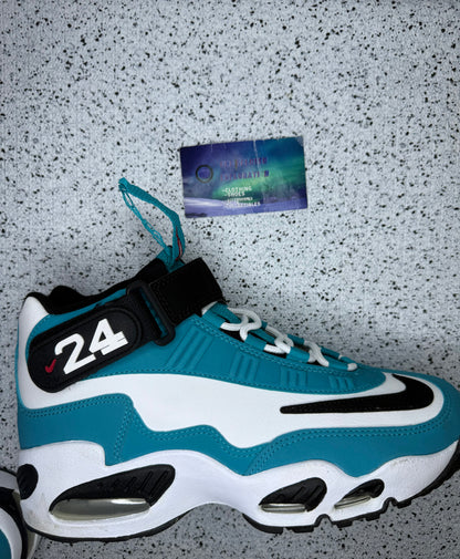 Nike Air Griffey Max 1 Aquamarine 8.5 Men/10 Women “Preowned”