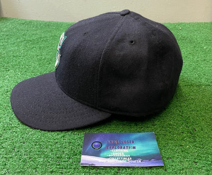 Vintage 2000s Seattle Mariners New Era fitted hat