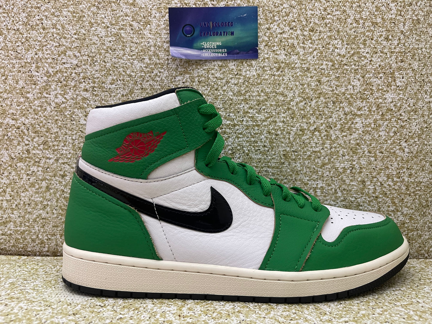 Jordan 1 High Lucky Green 10.5 Men/12 Women “Preowned”