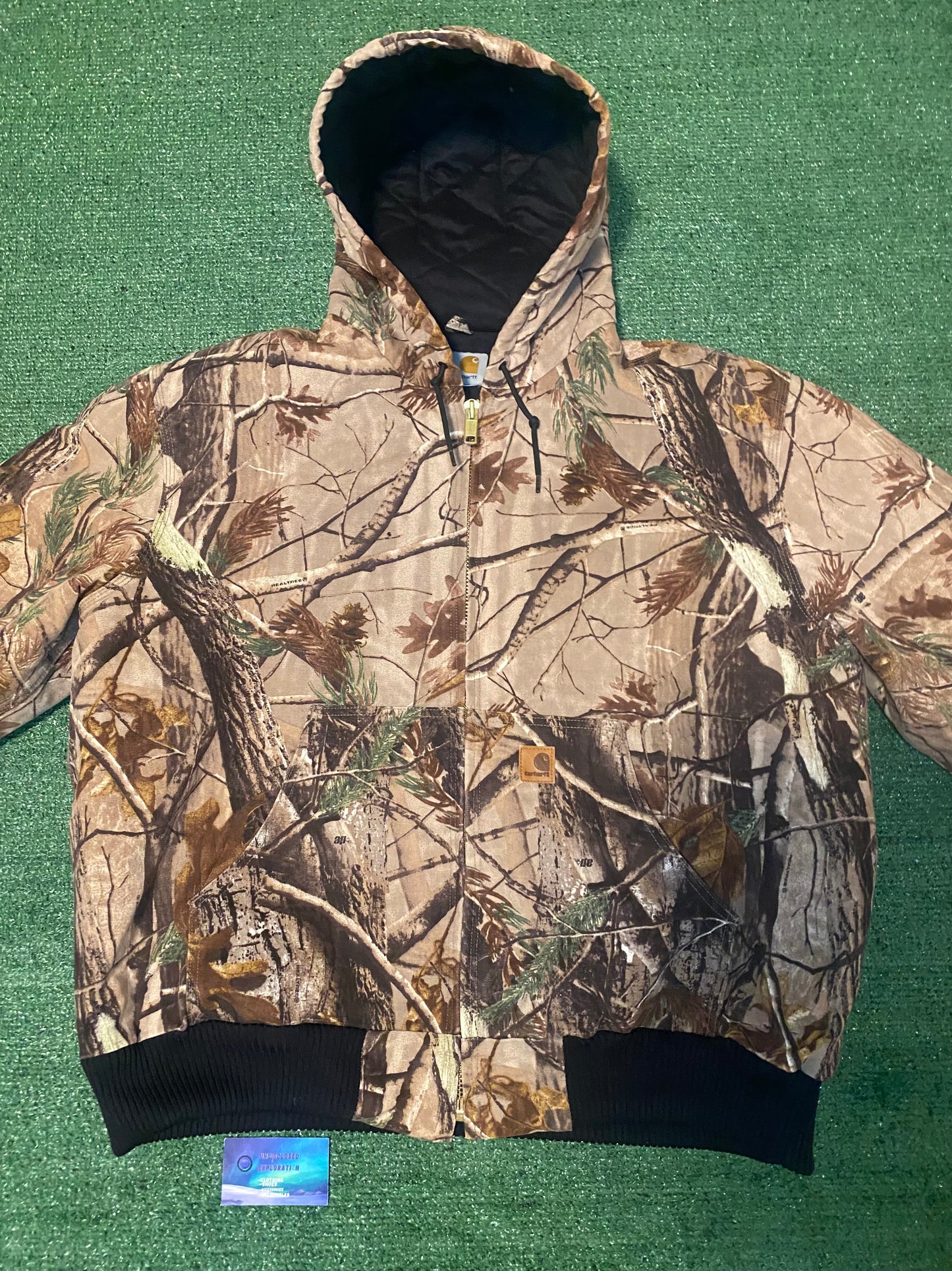 Vintage Carhartt realtree hooded jacket