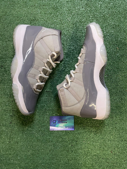 Jordan 11 cool grey 2021 size 11.5men/13women