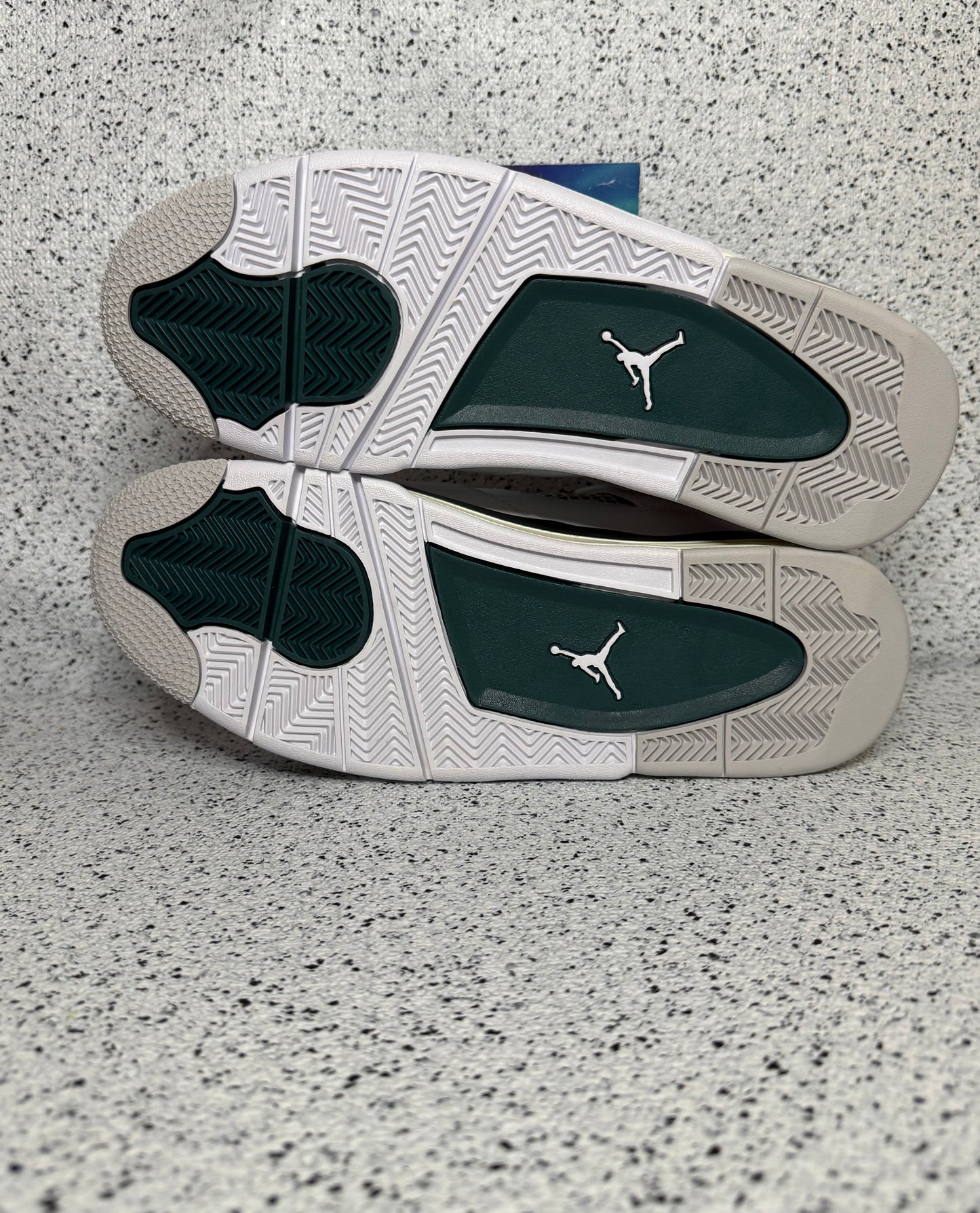 Jordan 4 Oxidized Green