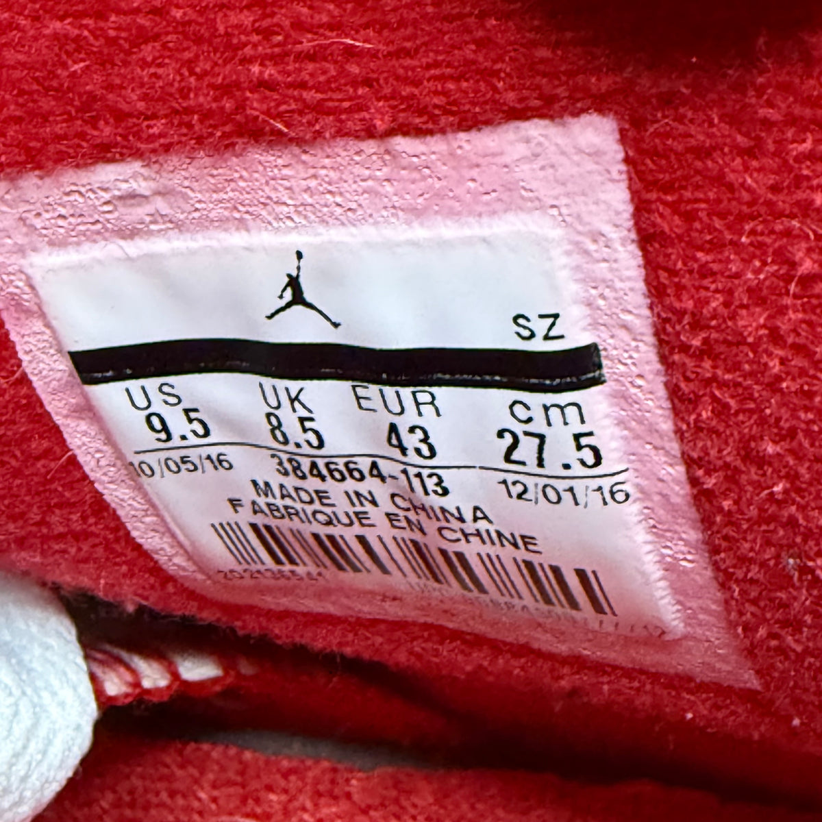 Jordan 6 Alternate Hare 9.5 Men “Preowned”