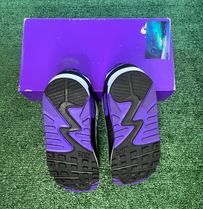 Nike Air max 90 Hyper Grape Size 8.5mens/10womens