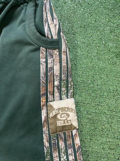 GV Gallery Lil Leon Green Camo Raspberry Hills sweatpants