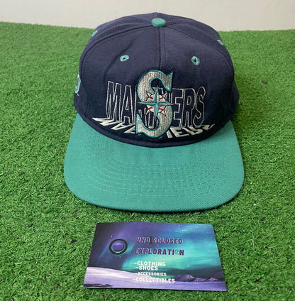 Vintage 1990s Seattle Mariners reflection embroidered hat