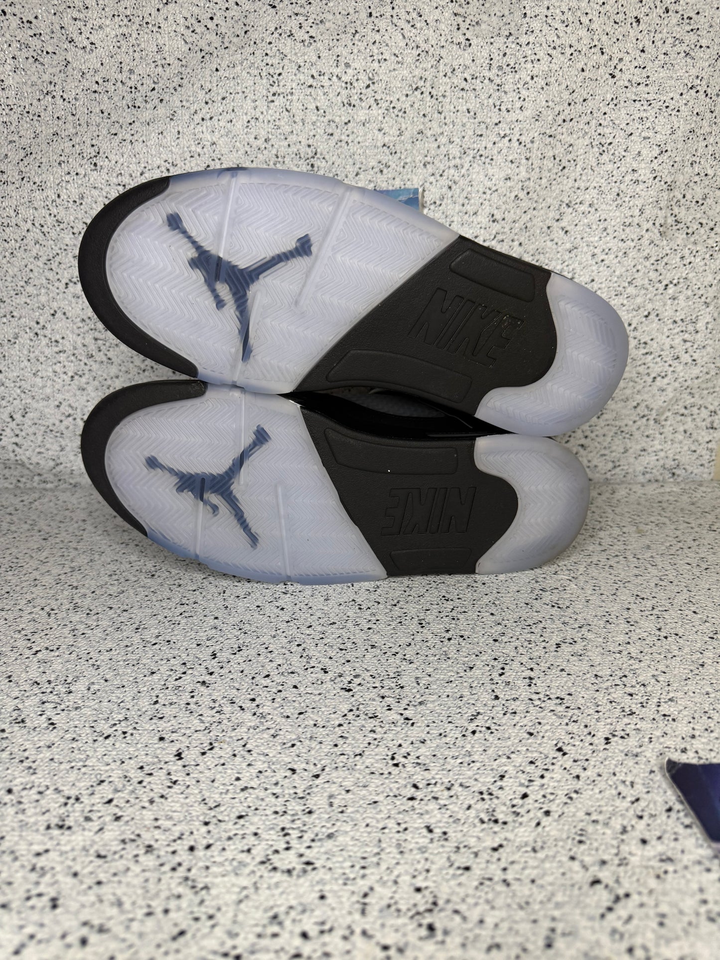 Jordan 5 Metallic Reimagined 10 Men/11.5 Women “Preowned”