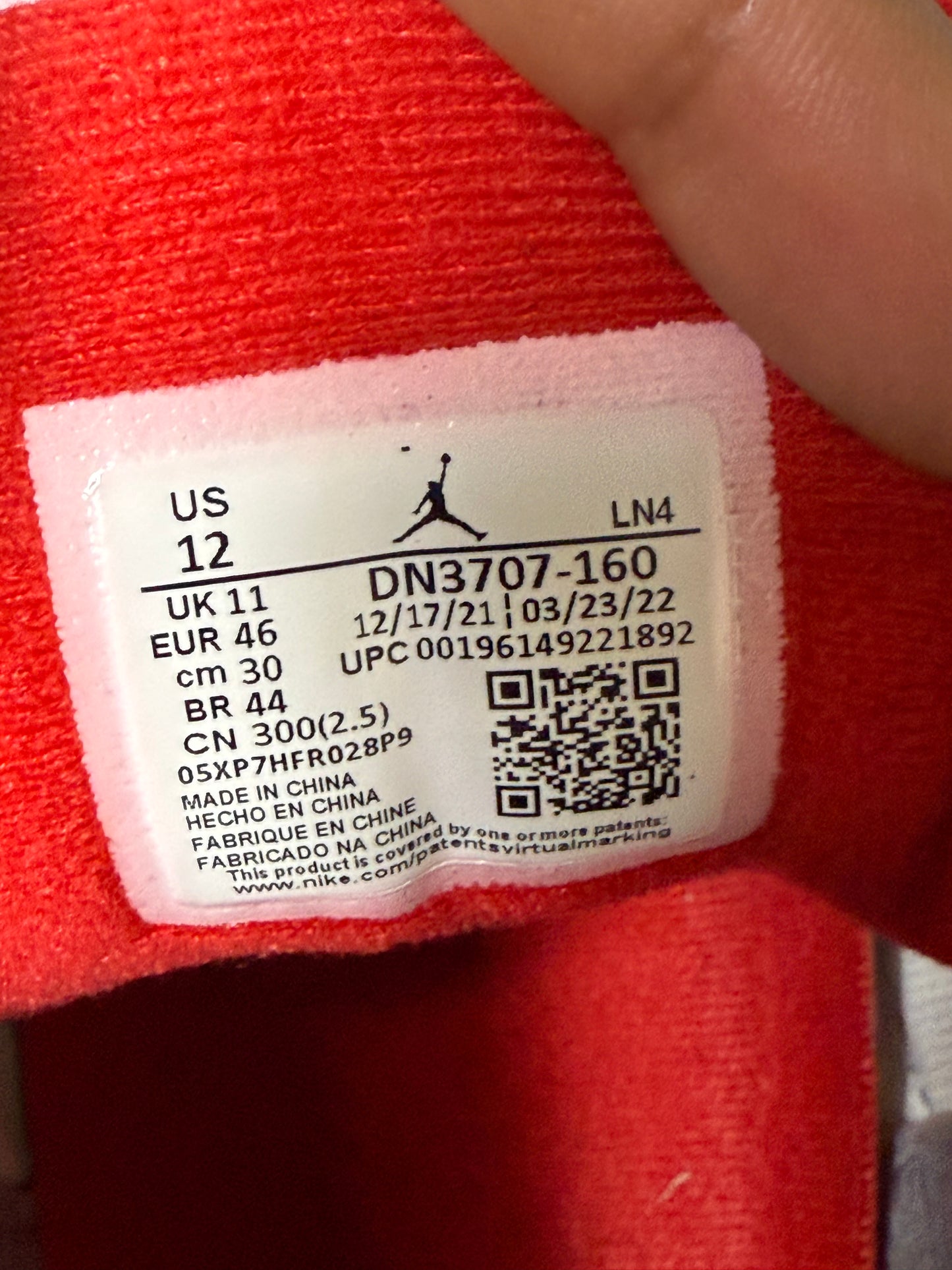 Jordan 3 Fire Red 12 Men/13.5 Women “Preowned”