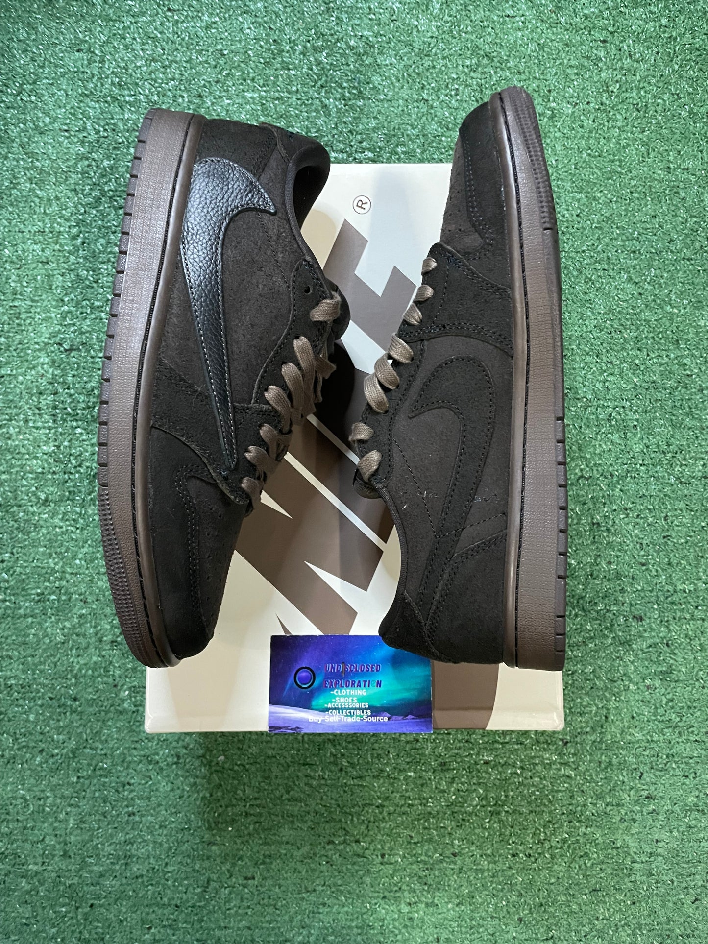 Air Jordan 1 Low Travis Scott velvet size 8men/9.5women