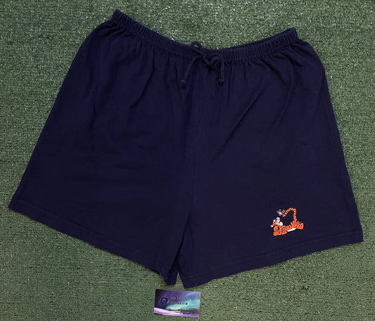 Vintage 1990s Winnie The Pooh  embroidered shorts