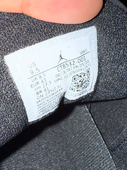 Jordan 3 Black Cat