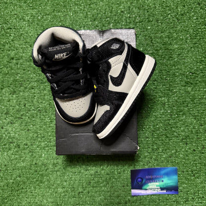 Jordan 1 Twist 2.0 Toddler 4 C “Preowned”