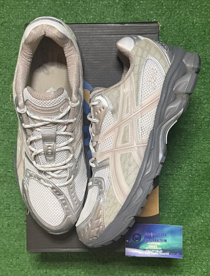 ASICS Gel Nimbus 10.1 Kith White Morganite 12 Men/13.5 Women “Preowned”