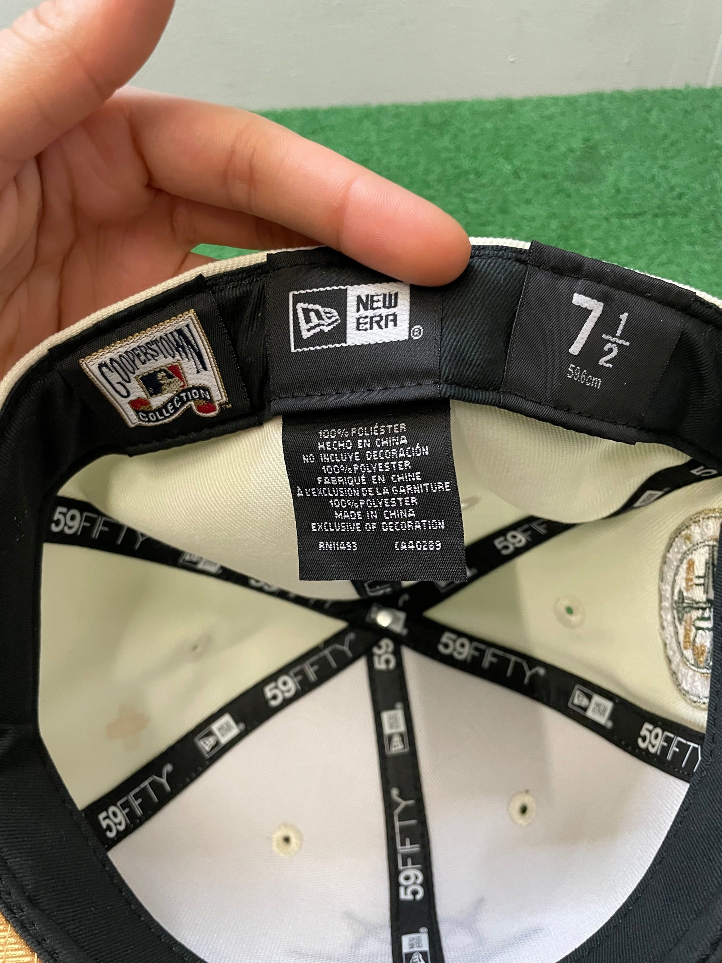 Seattle Mariners white and green 30th anniversary new era fitted hat