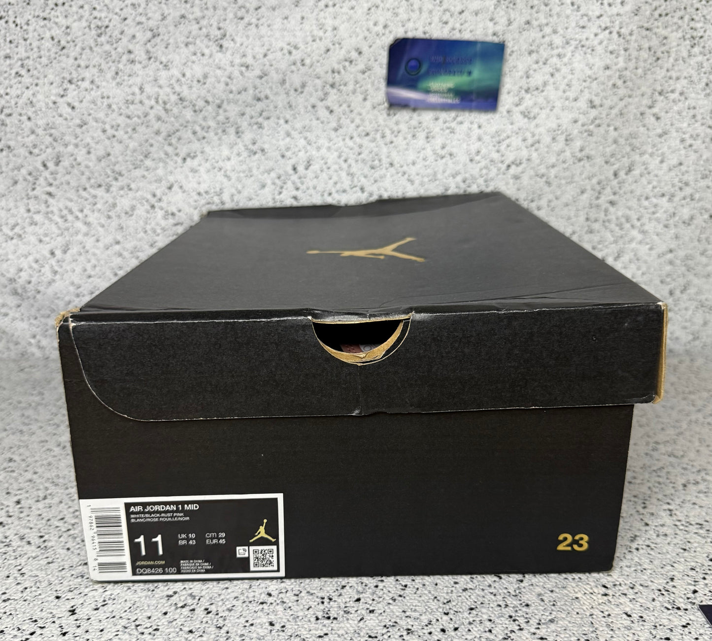 Jordan 1 Mid Rust Pink