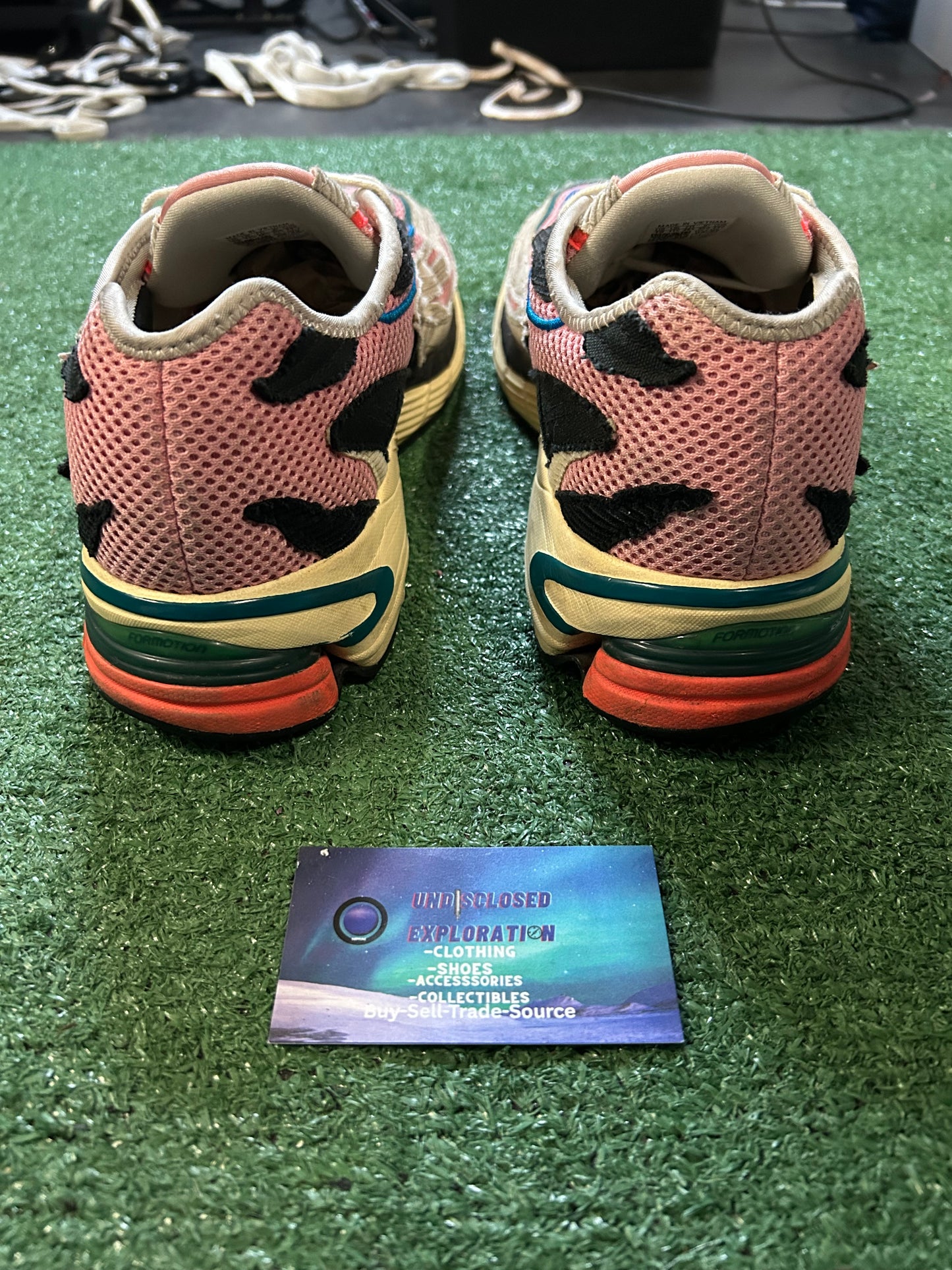Adidas orketro unapologetic size 12men/13.5women