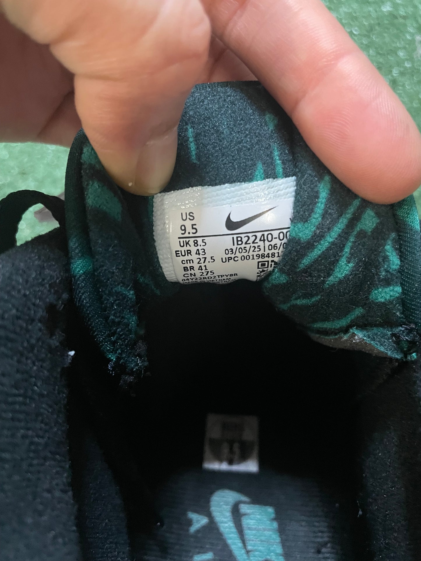 Nike air diamond turf emerald