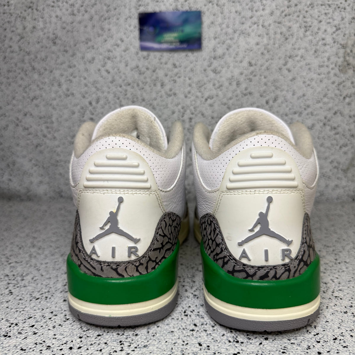 Jordan 3 Lucky Green 8.5 Women/7 Youth “Preowned”