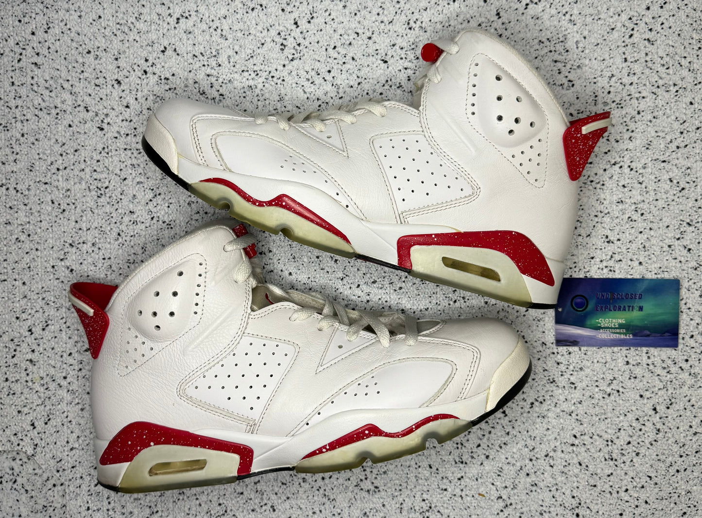 Jordan 6 Red Oreo 10.5 Men/12 Women “Preowned”