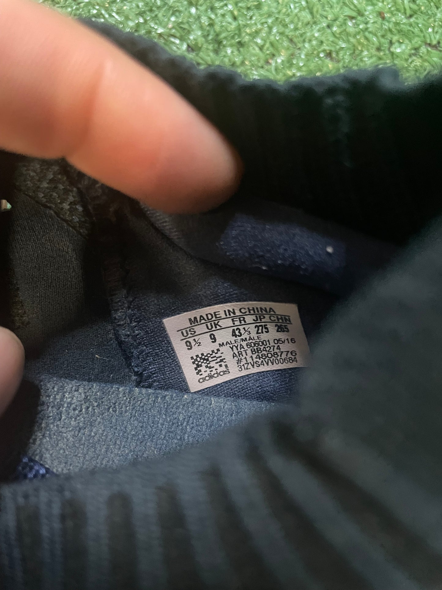 Adidas ultra boost uncaged collegiate navy size 9.5men/11women