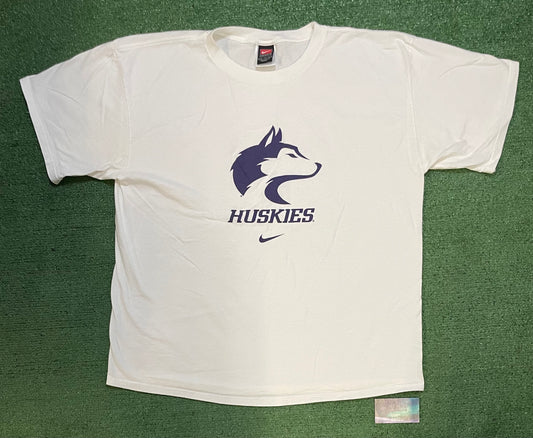 Vintage 1990s nike center swoosh UW university of Washington Huskies tee