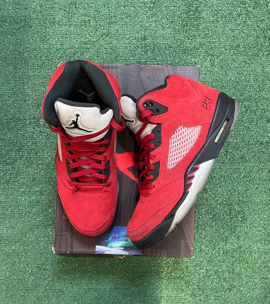 Air Jordan 5 raging bull size 11men/12.5women