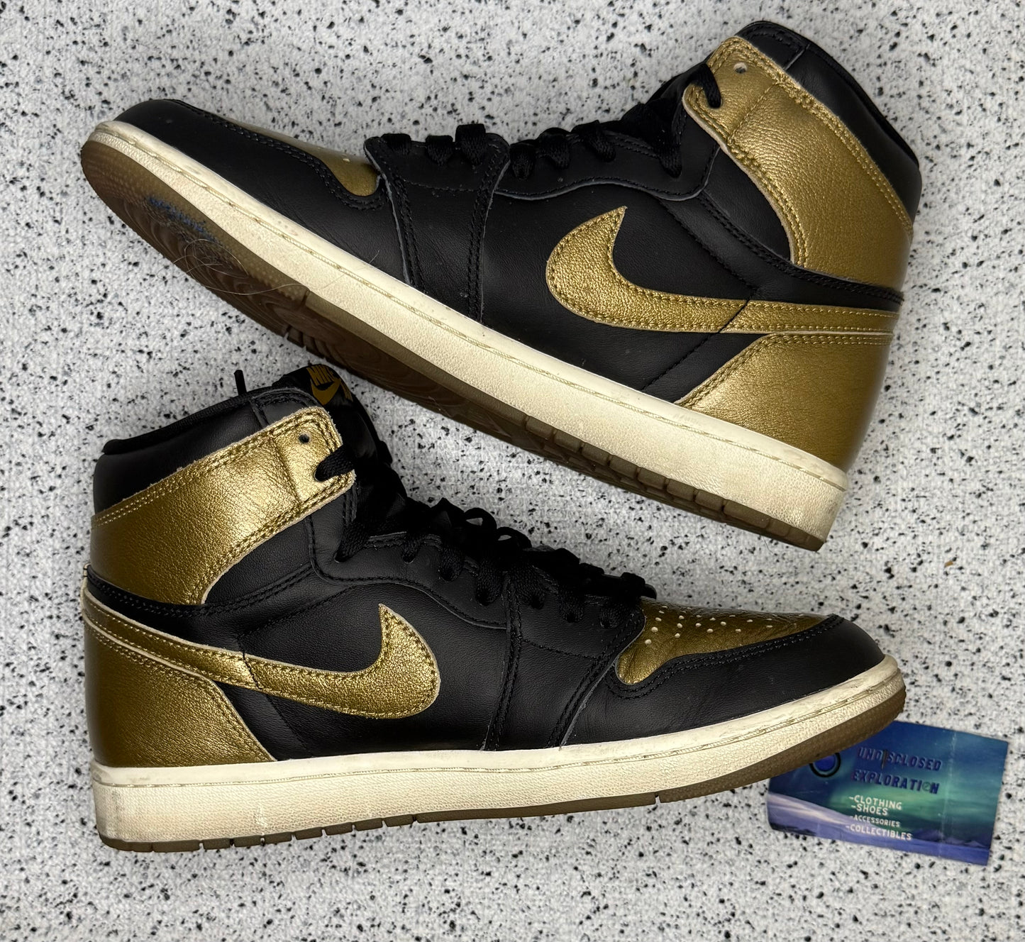 Jordan 1 Black Gold 9 Men/10.5 Women “Preowned”