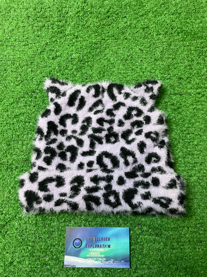 Alab Leopard lavender beanie