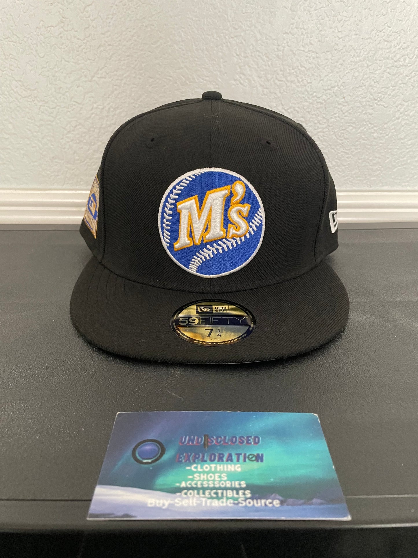 Seattle Mariners blue and gold baseball logo fitted new era hat