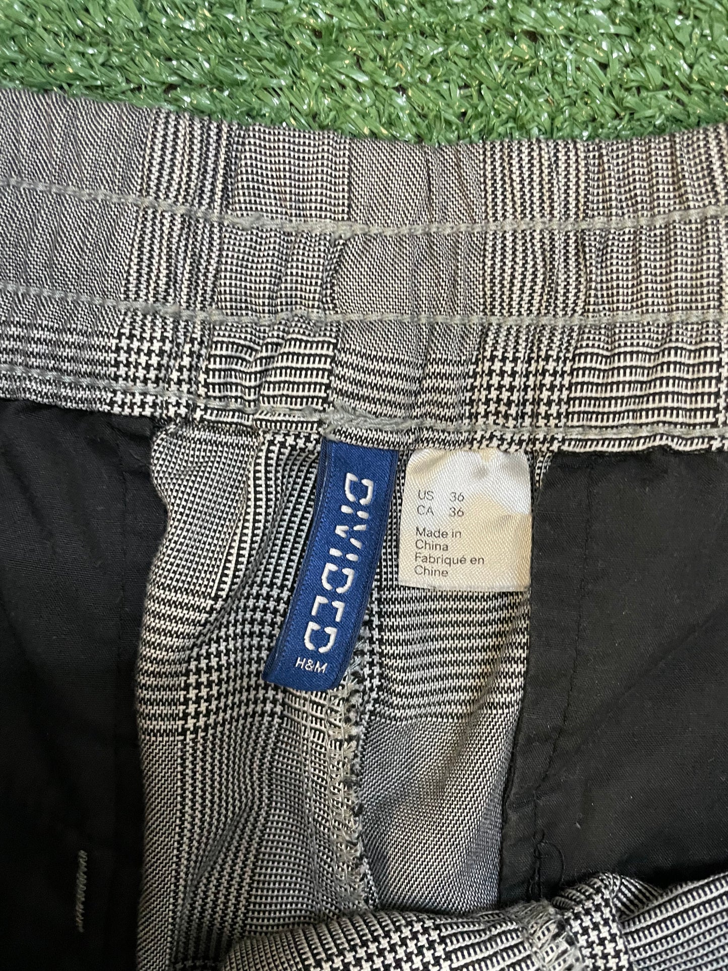 H&M Divided Grey Plaid Pants