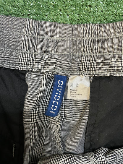 H&M Divided Grey Plaid Pants