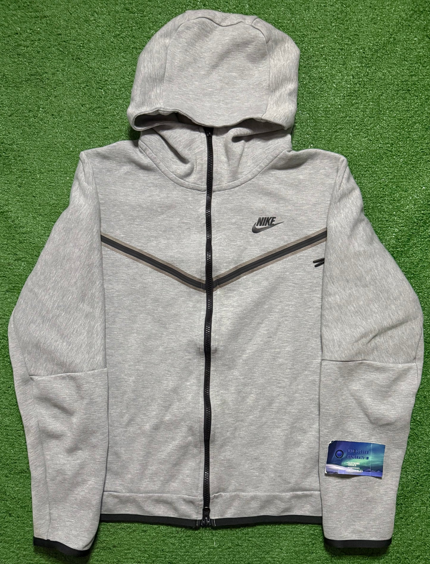 Nike Tech Fleece Hoodie Grey