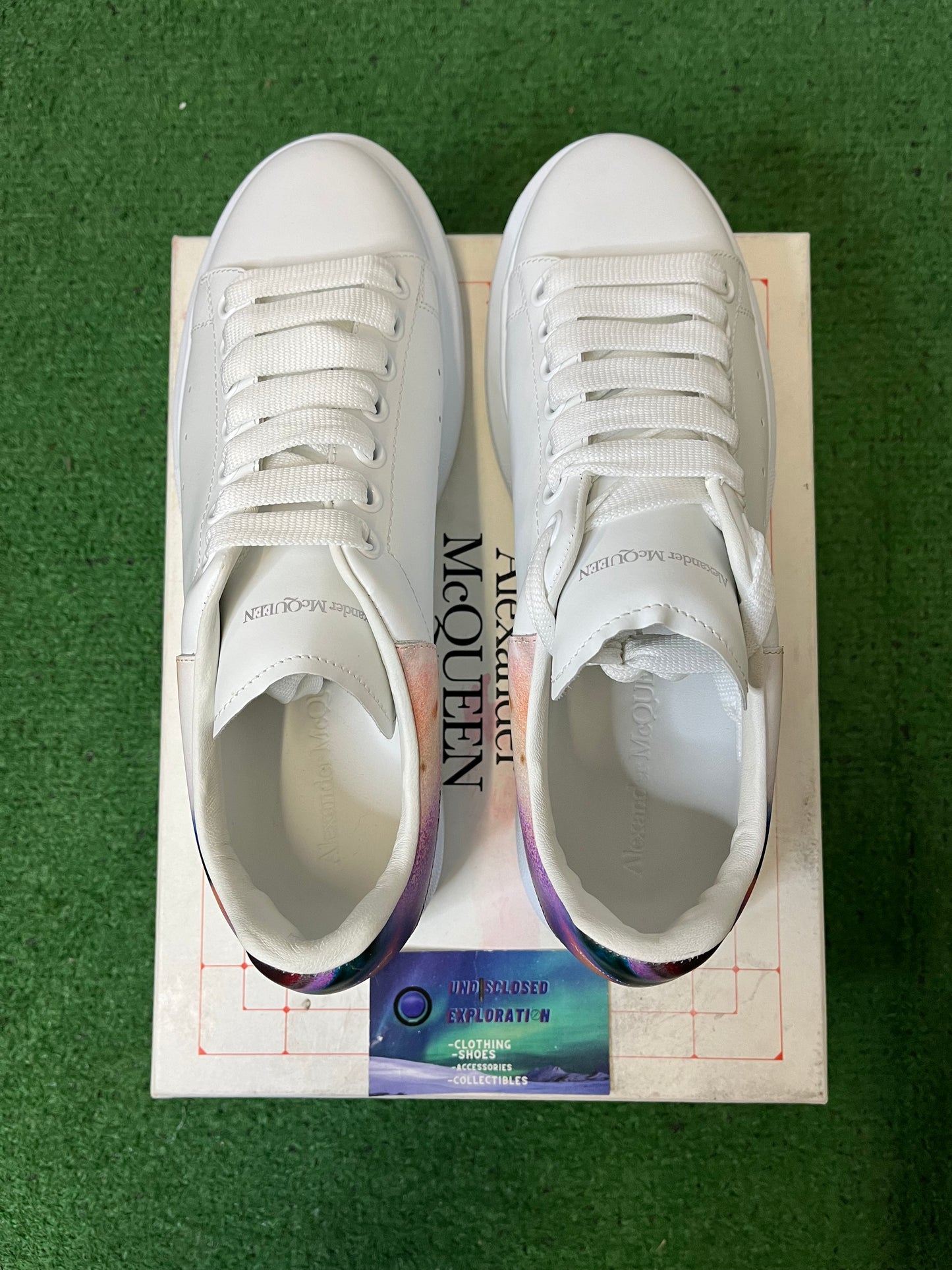 Alexander McQueen Larry low-top sneakers size 8men/9.5women(EU41)