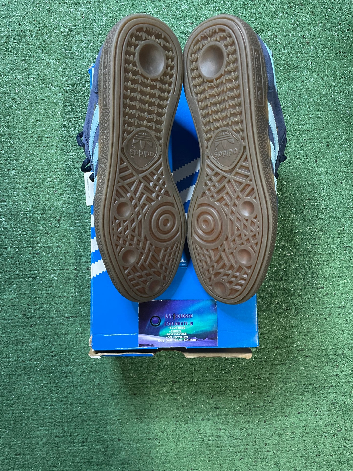 Adidas Spezial collegiate navy