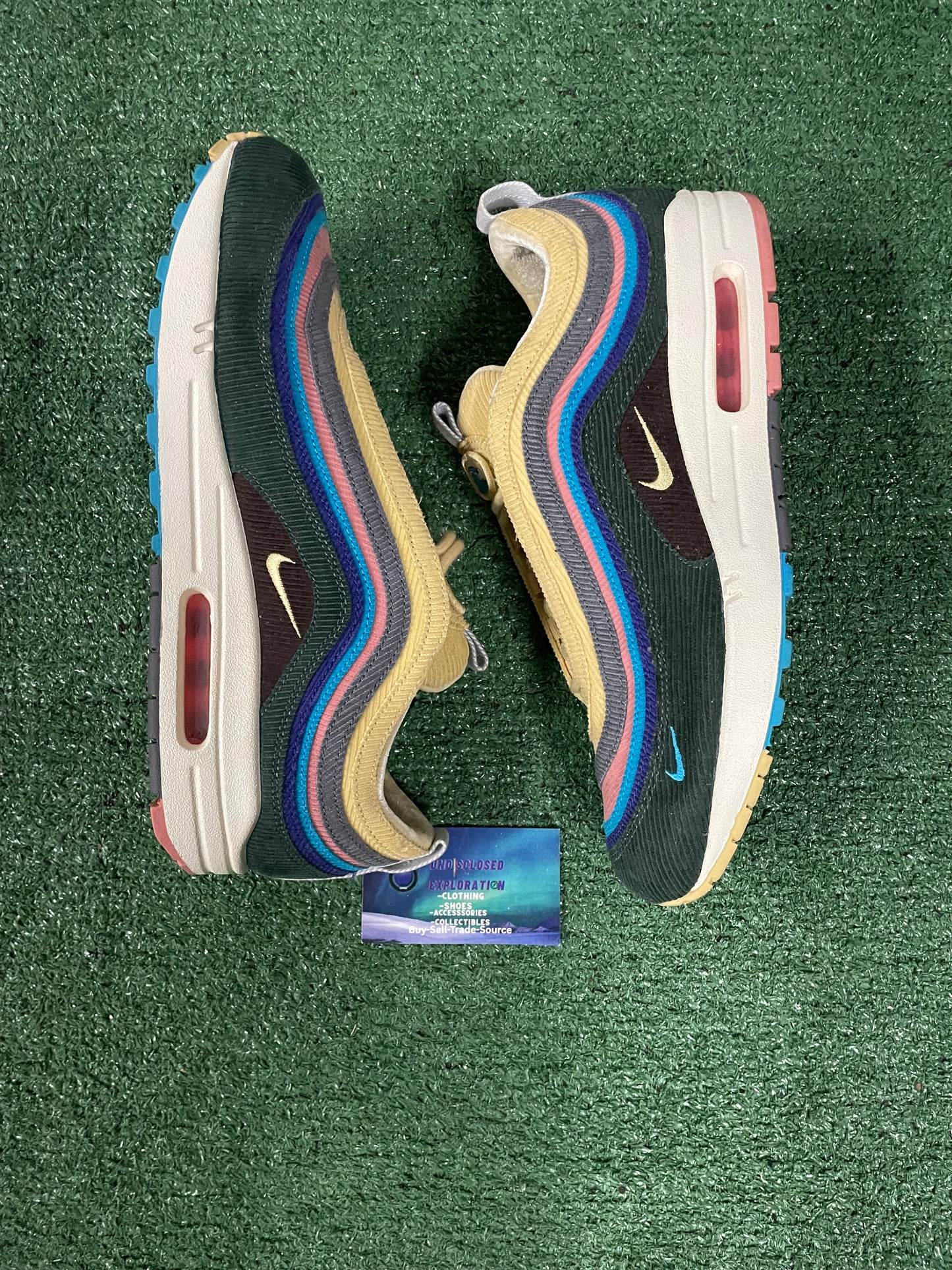 Nike air max 1/97 Sean Weatherspoon size 10men/11.5women