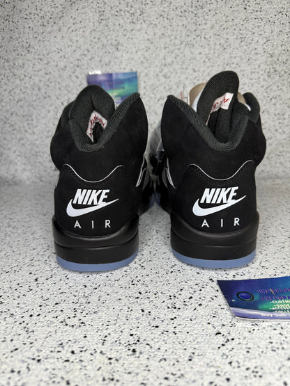 Jordan 5 Black Metallic