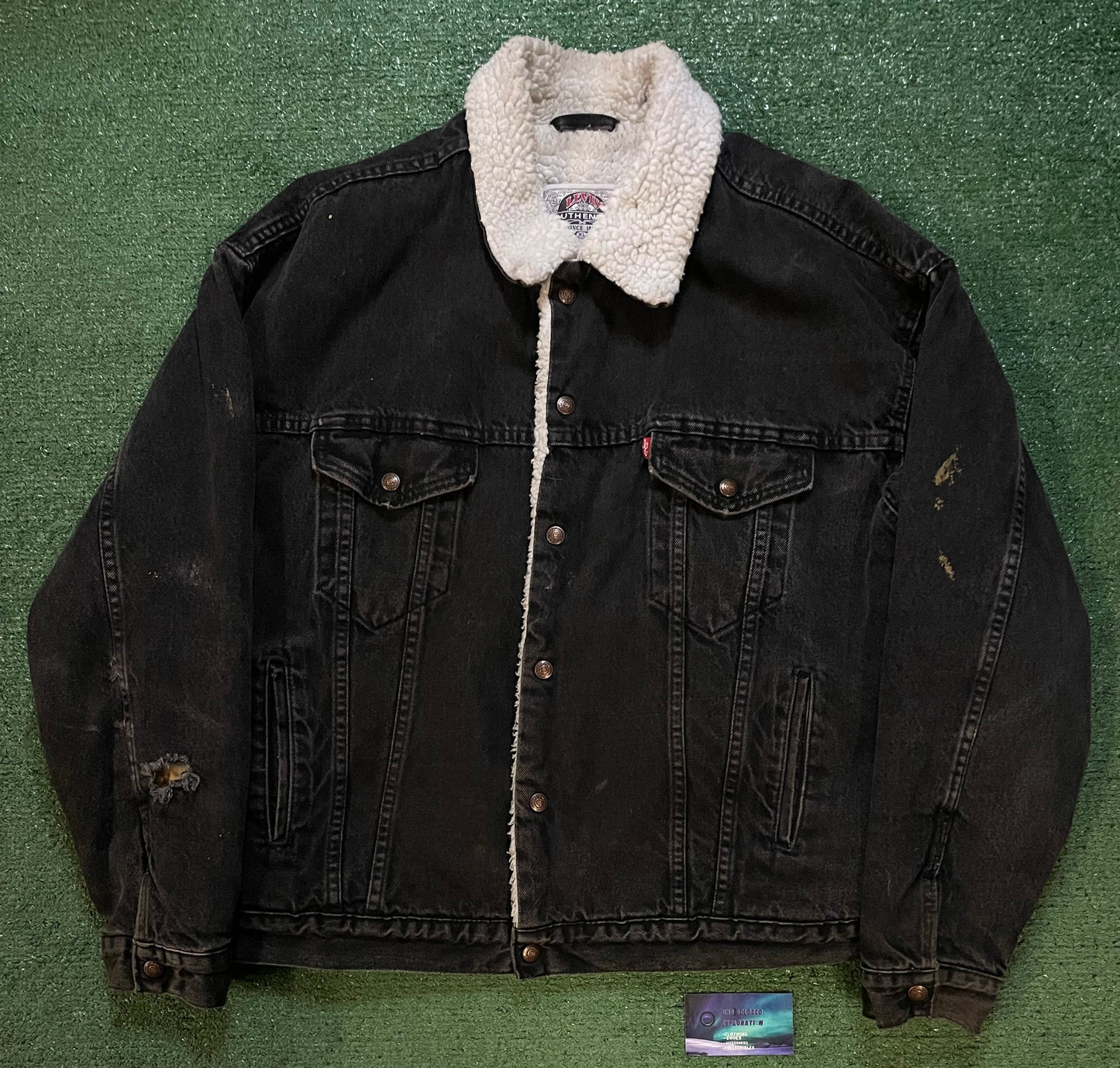 Vintage 1980s Levi’s black Sherpa jean jacket