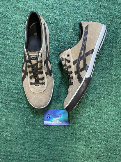 ASICS rotation 77 Onitsuka Tiger beige/brown size 12men/13.5women