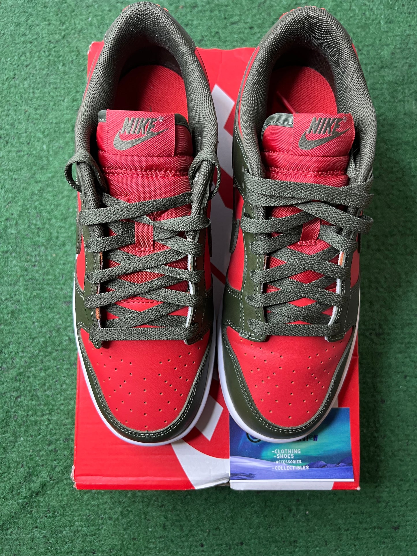 Nike dunk low cargo khaki mystic red size 7youth/8.5women