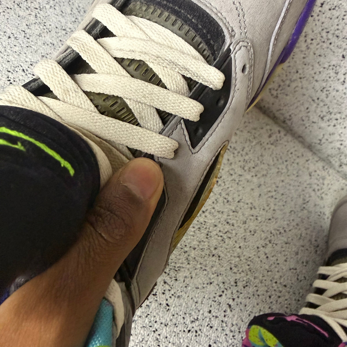 Jordan 5 Bel-Air 10.5 Men “Preowned”