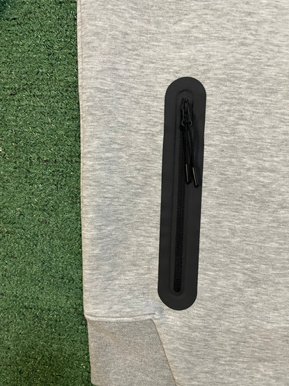 Nike Tech grey sweatsuit