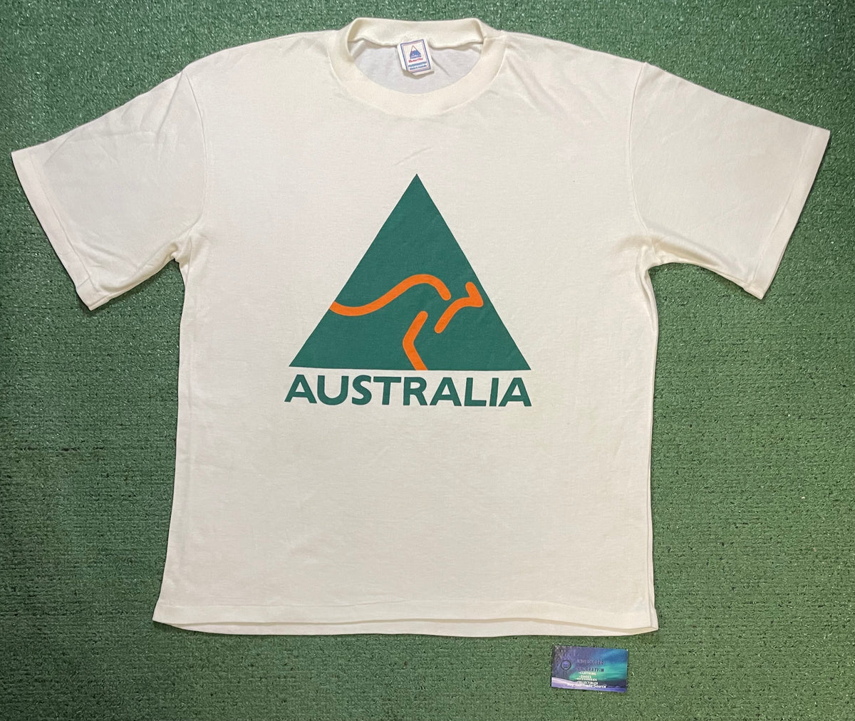 Vintage 1990s Australia kangaroo tee