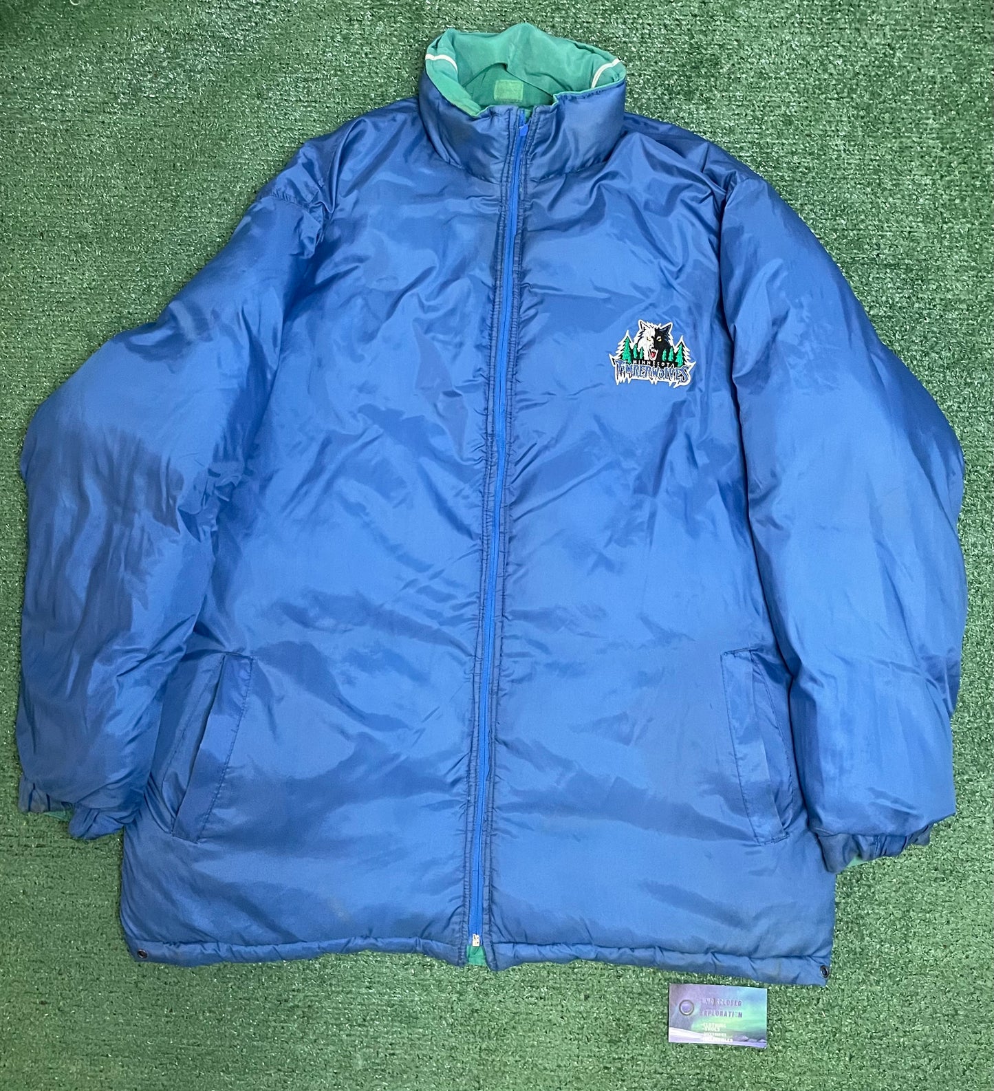 Vintage 1990s Minnesota Timberwolves reversible jacket