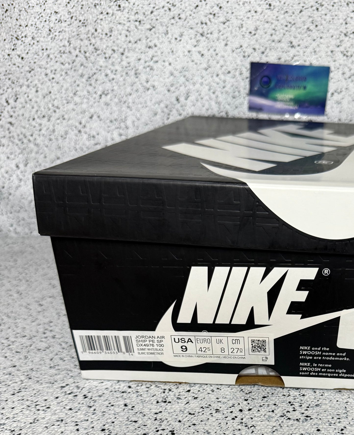 Jordan Air Ship A Ma Maniere White Black