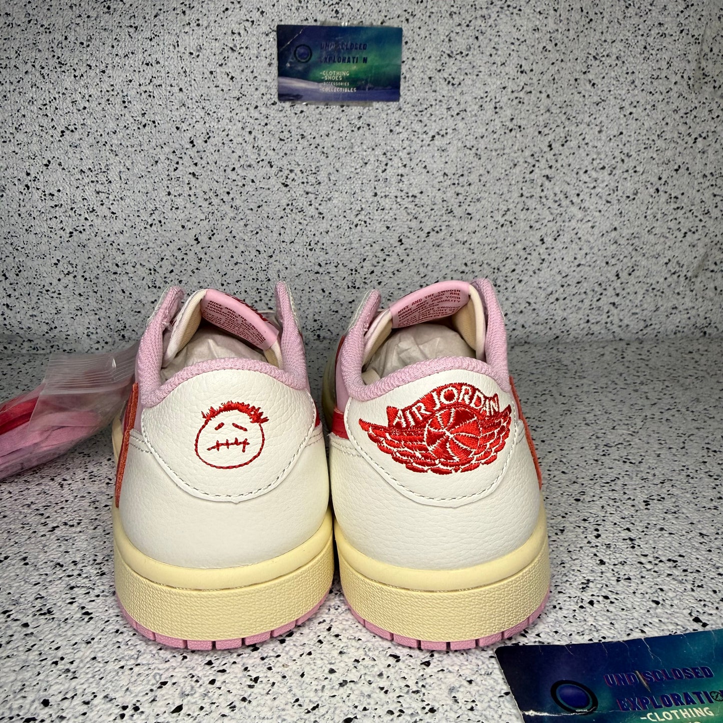 Jordan 1 Low Travis Scott Tropical Pink