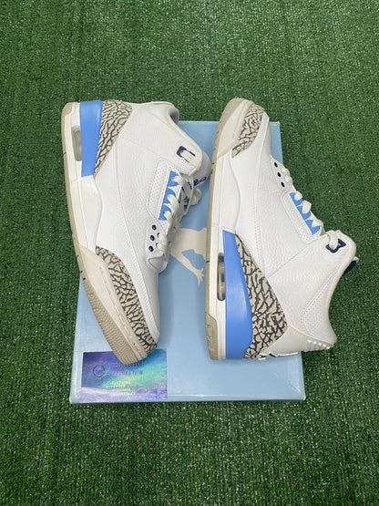 Jordan 3 “UNC” size 9.5M/11W