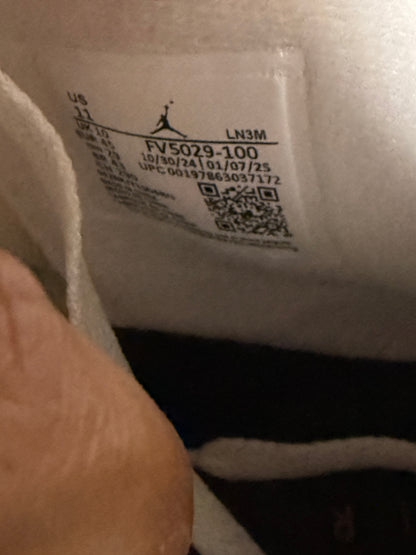 Jordan 4 White Cement